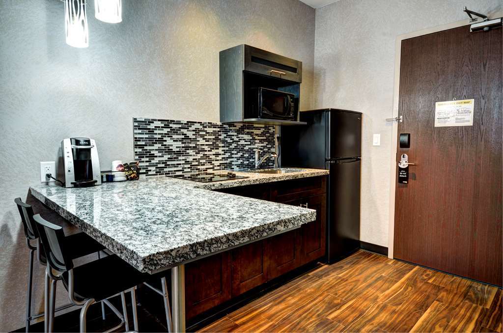 Home Inn & Suites - Swift Current Quarto foto